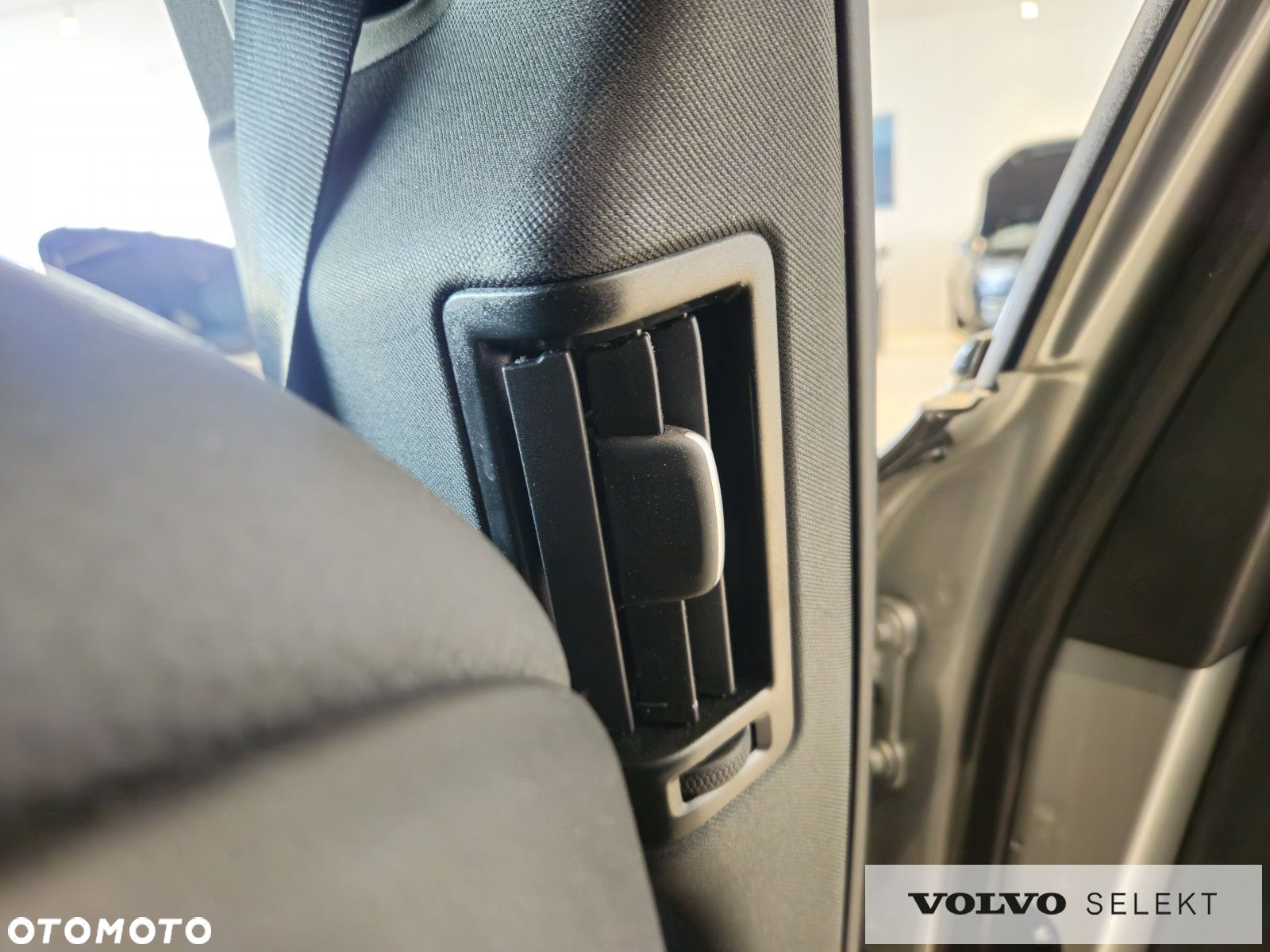 Volvo S90 - 31