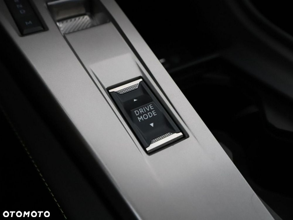 Peugeot 408 1.2 PureTech mHEV GT S&S e-DCS6 - 33