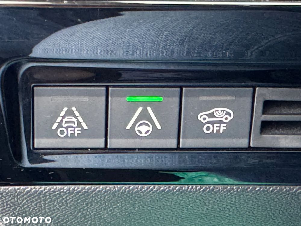 Peugeot 508 PureTech 180 EAT8 Active - 28
