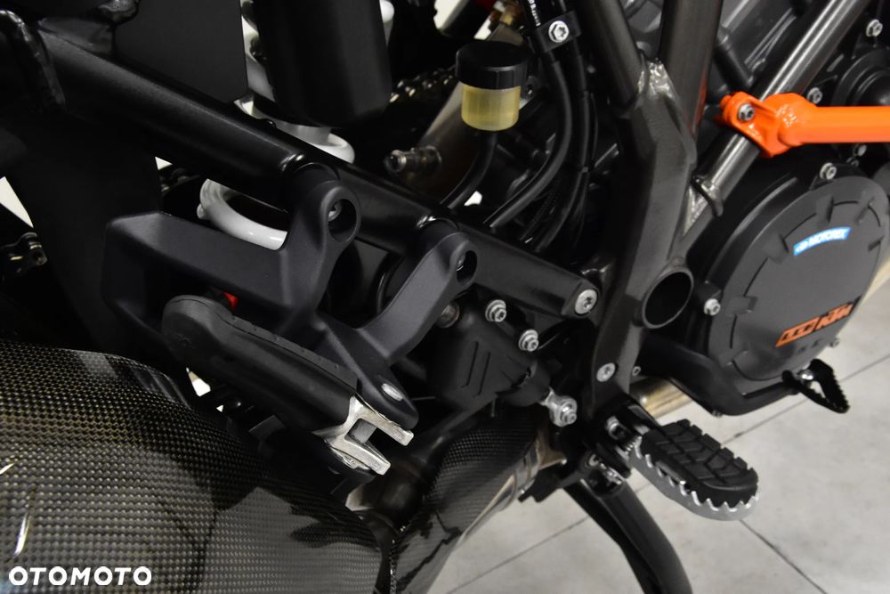 KTM Super Adventure - 21