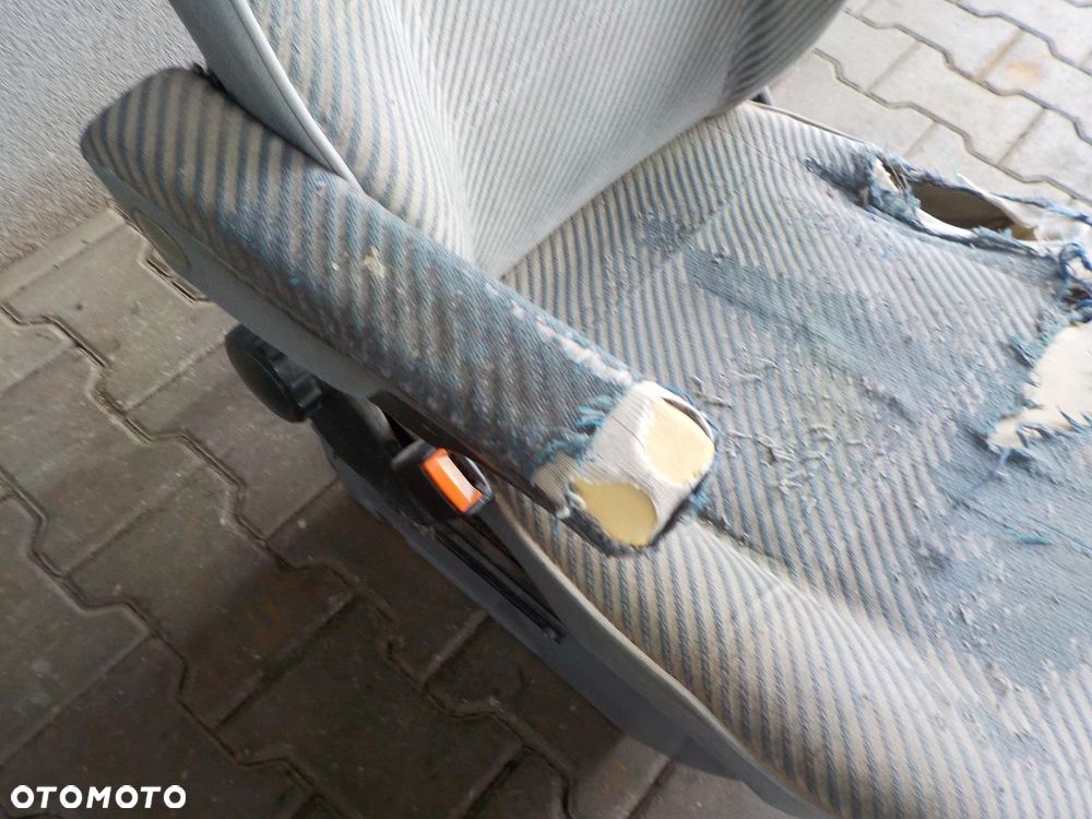 VW T4 FOTEL SIEDZENIE KIEROWCY Z PODŁOKIETNIKAMI - 5