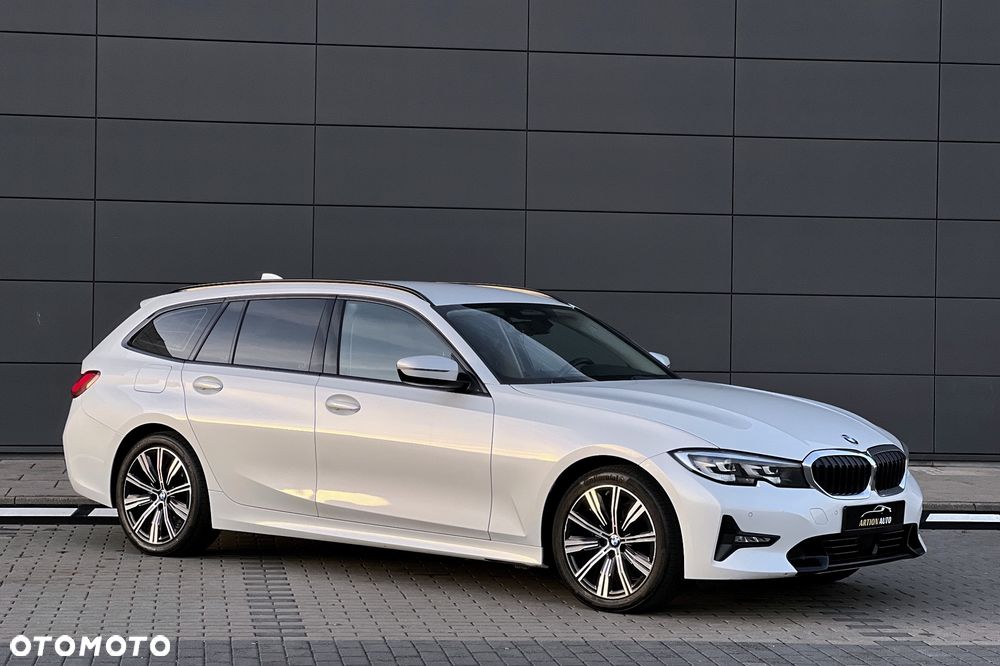 BMW Seria 3 320d Sport Line Shadow sport - 15