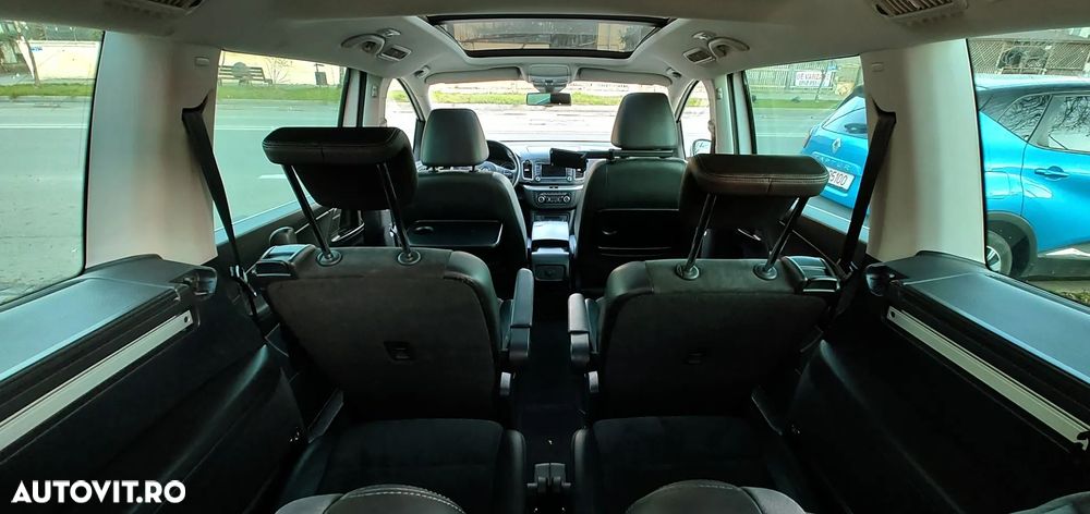 Volkswagen Sharan 2.0 TDI DSG Blue Motion Highline - 5