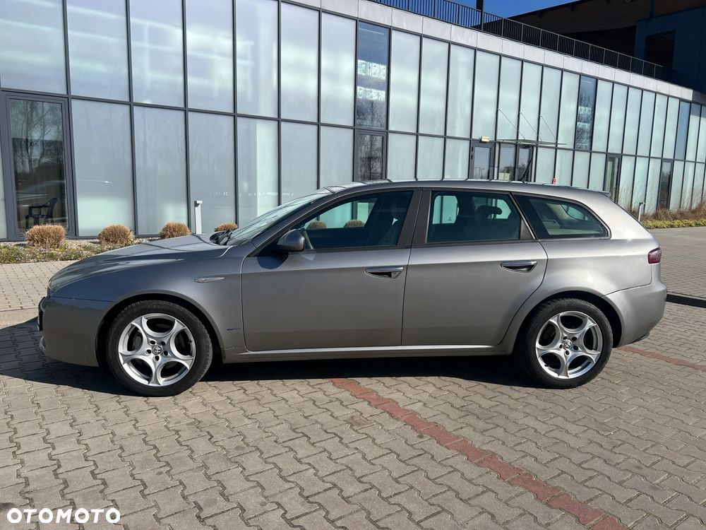 Alfa Romeo 159 - 5