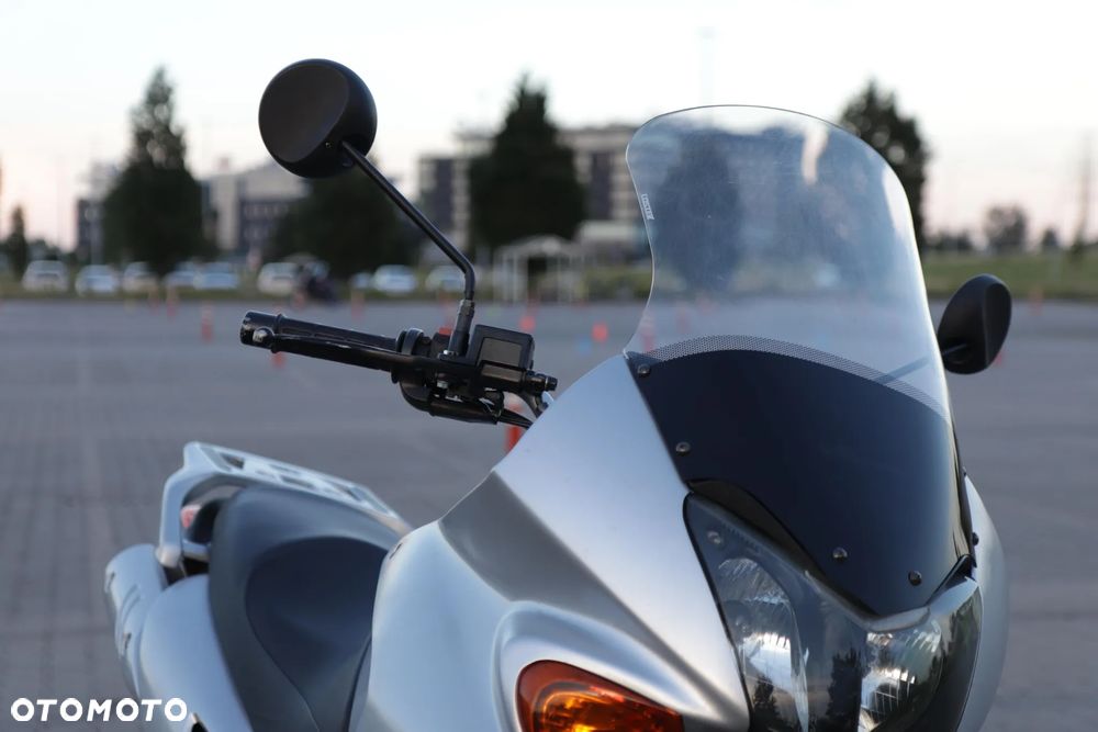 Honda XL - 9