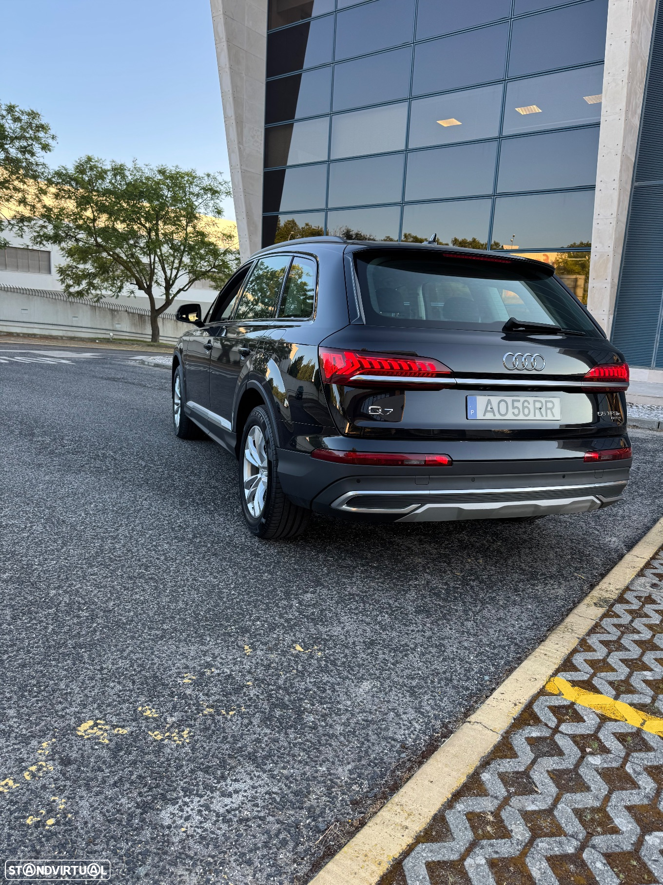Audi Q7 55 TFSIe quattro Tiptronic - 5