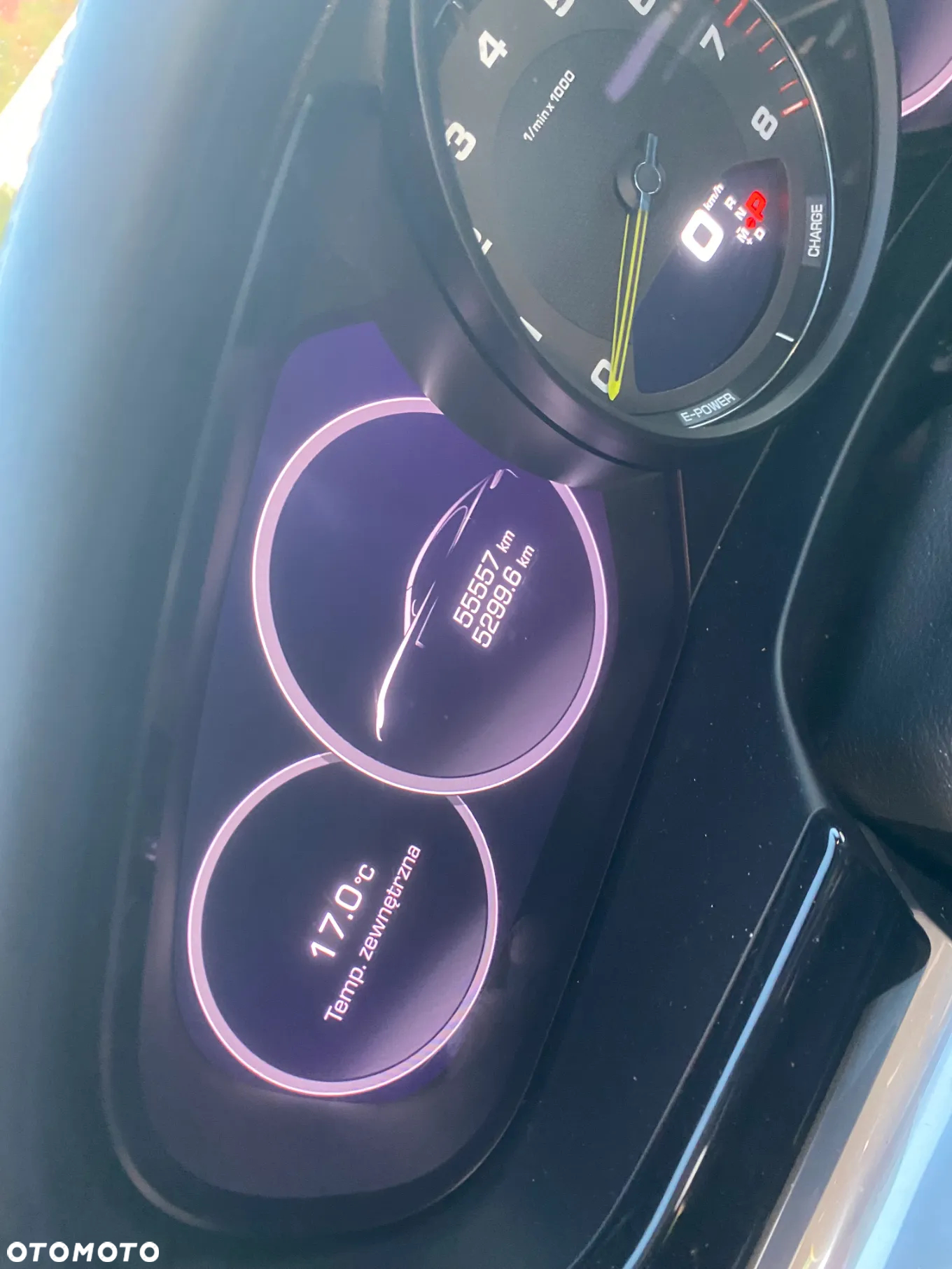 Porsche Panamera 4 E-Hybrid - 12