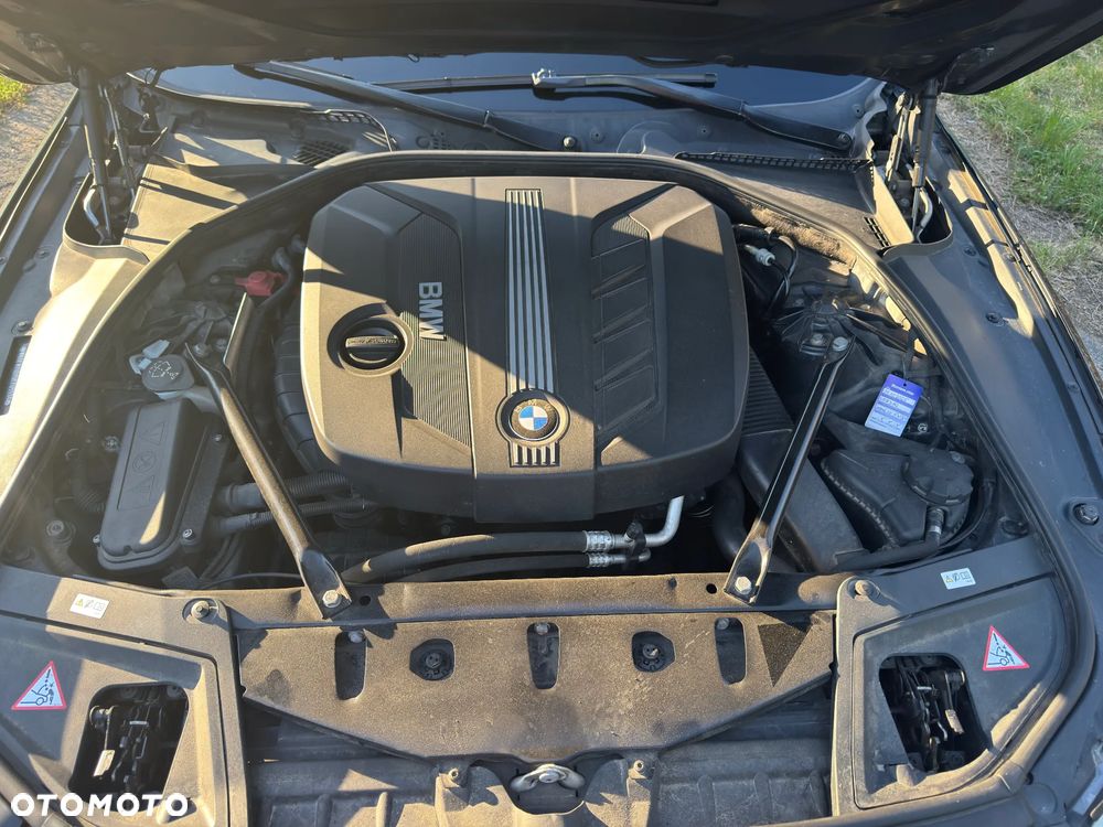 BMW Seria 5 520d - 16