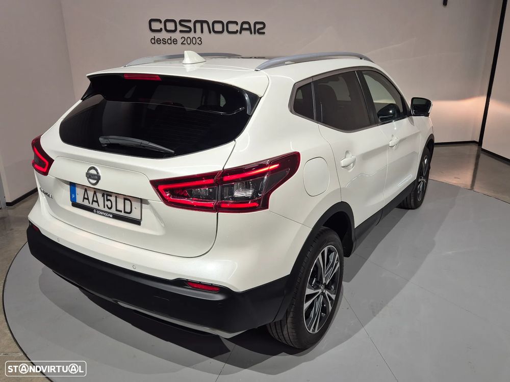 Nissan Qashqai 1.5 dCi N-Connecta J18 - 6