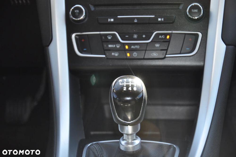 Ford Mondeo 1.5 EcoBoost Edition - 30