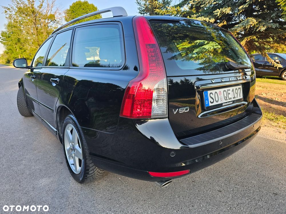 Volvo V50 DPF D3 Momentum - 24