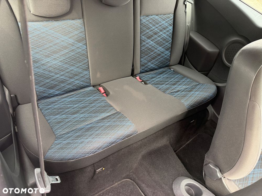 Renault Clio 1.2 16V 75 Expression - 10