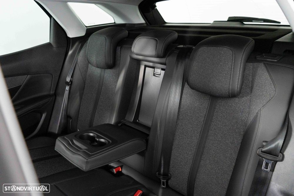 Peugeot 3008 1.6 Hybrid Allure e-EAT8 - 9