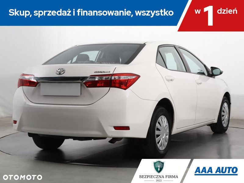 Toyota Corolla - 6