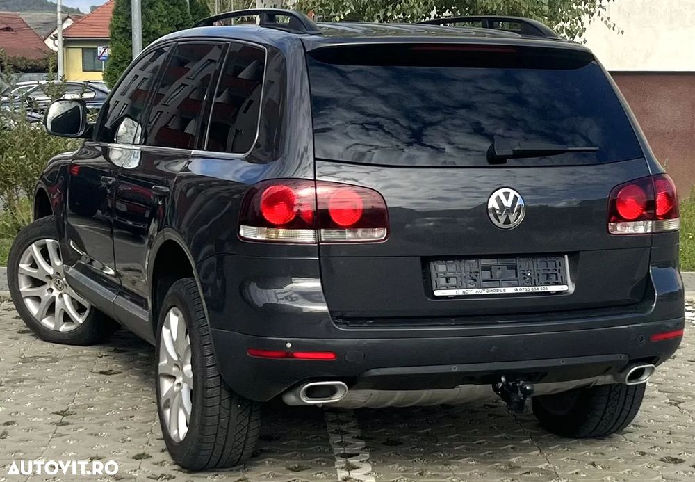Volkswagen Touareg - 5
