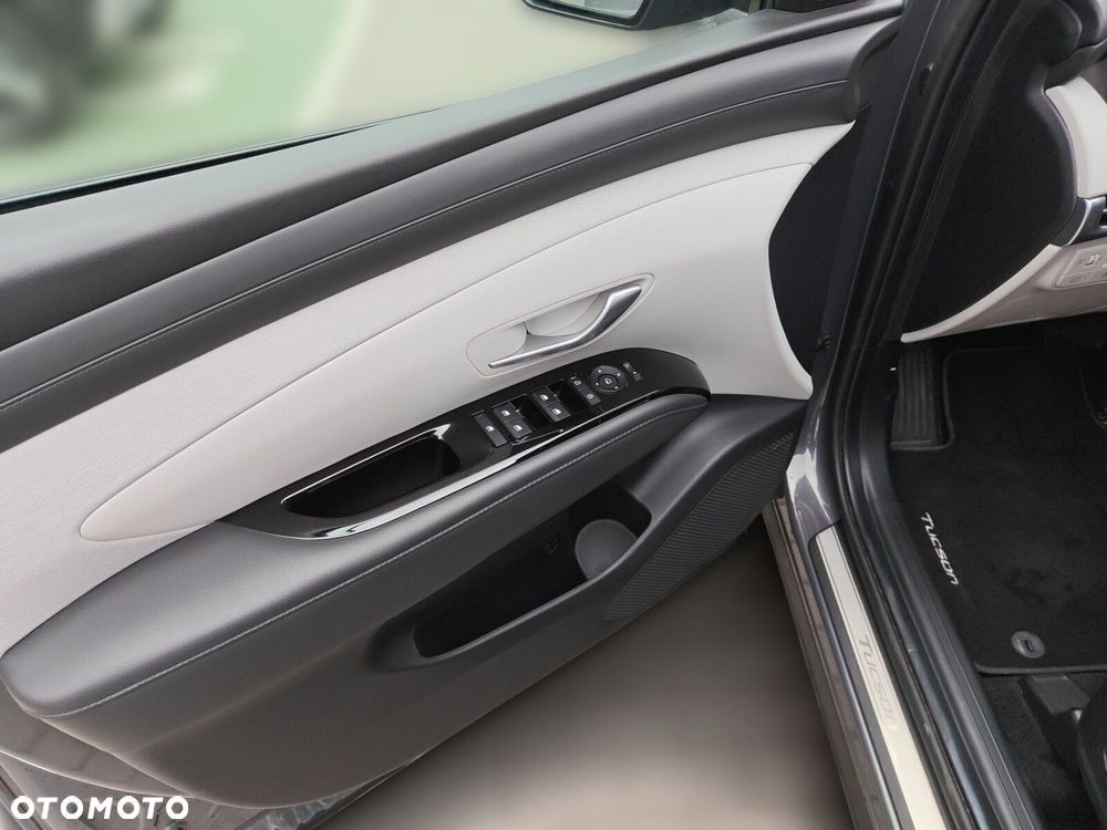 Hyundai Tucson - 11