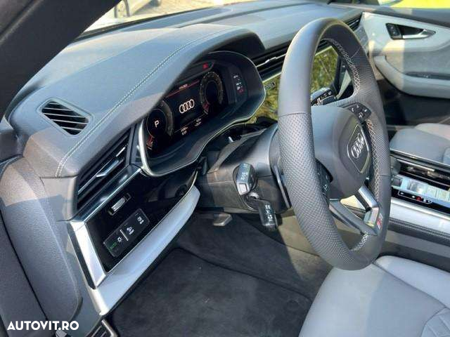 Audi Q8 - 12