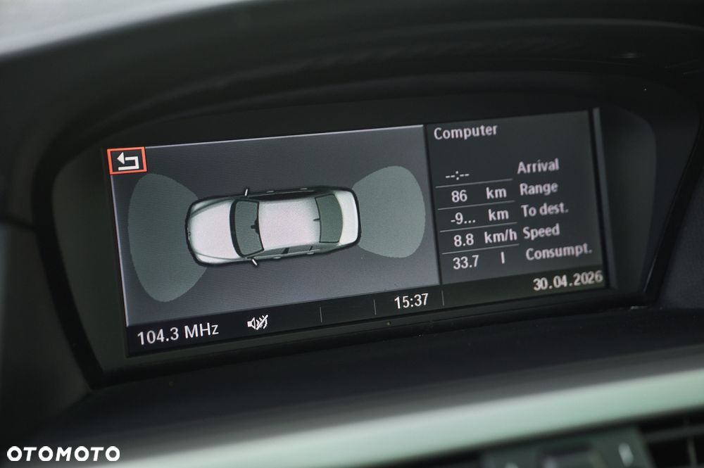 BMW Seria 5 525i - 32