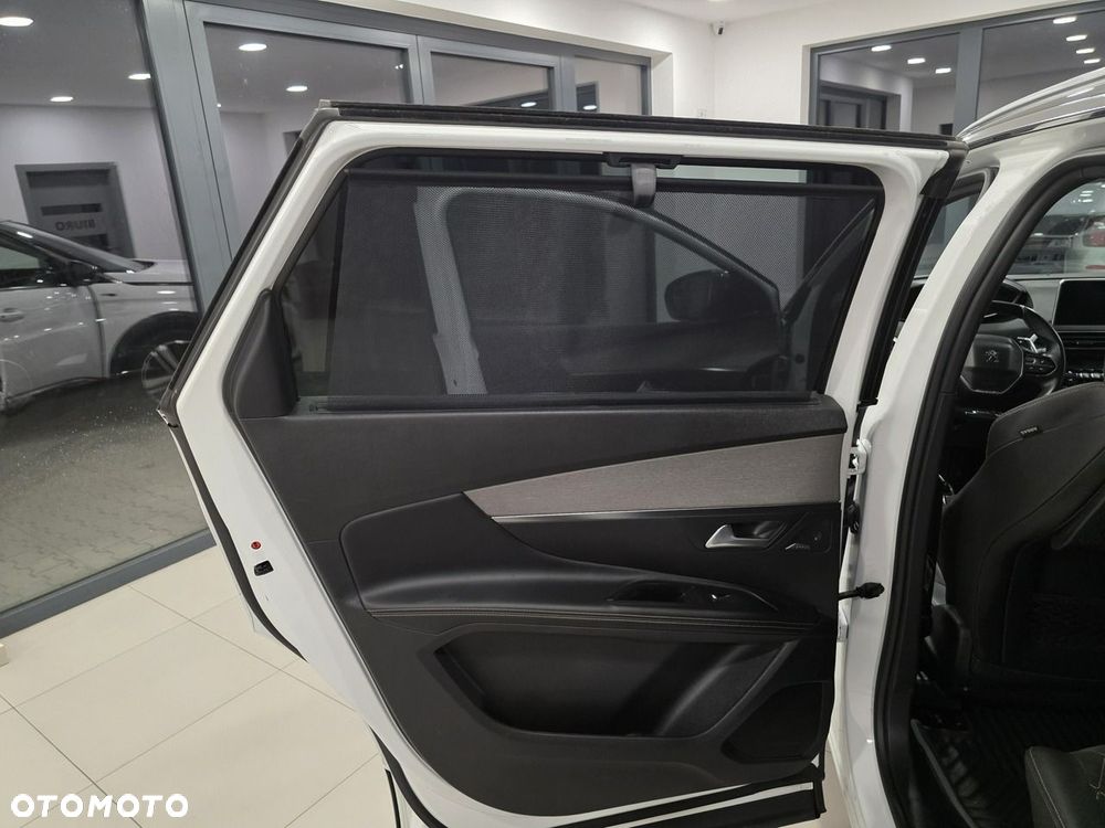 Peugeot 5008 2.0 BlueHDI GT S&S EAT8 - 17
