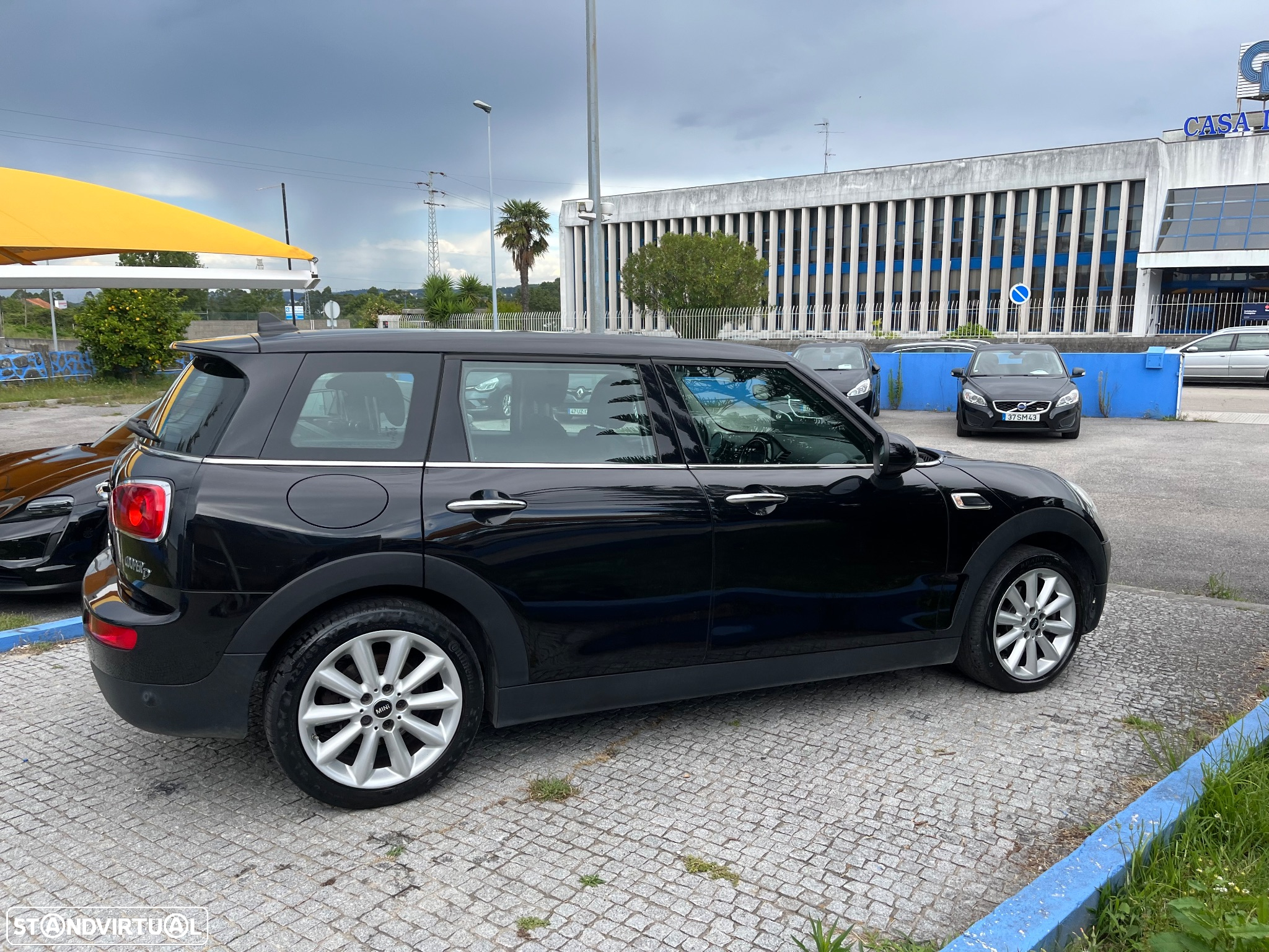 MINI Clubman Cooper D - 8