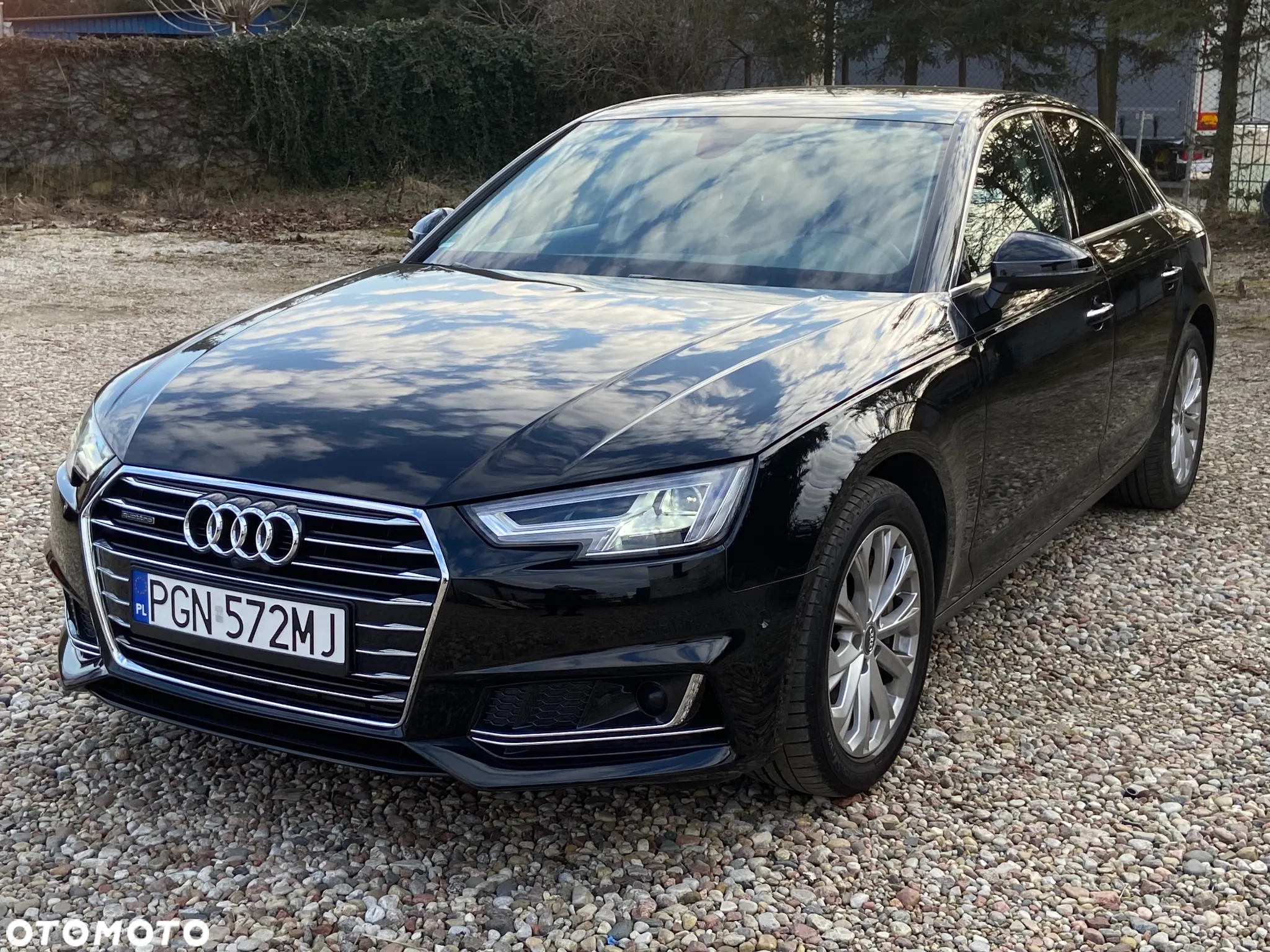 Audi A4 ver-45-tfsi-quattro-s-tronic-advanced - 11