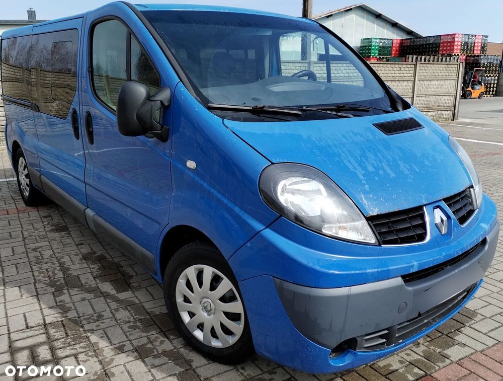 Renault Trafic - 1