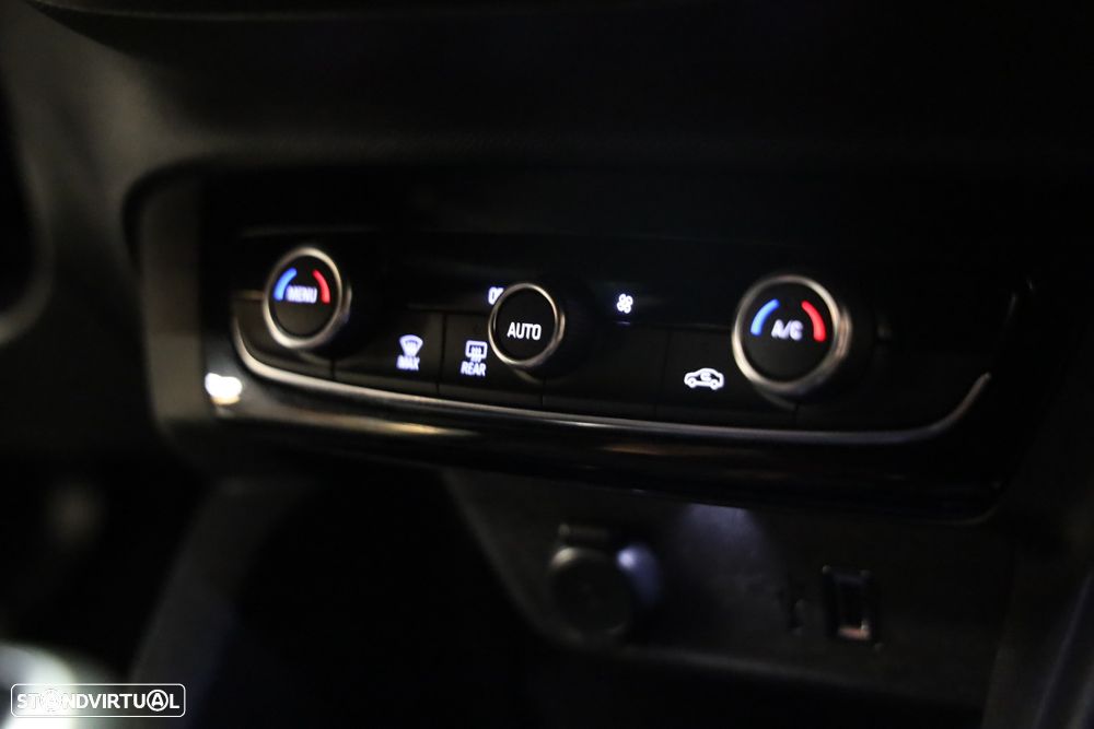 Opel Corsa 1.5 S&S GS - 18