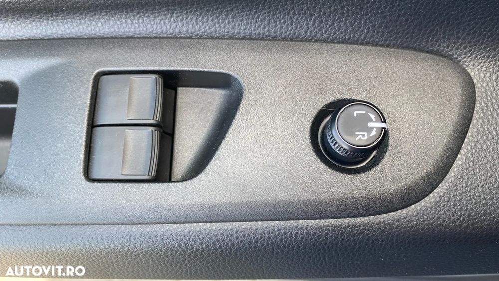Toyota Aygo X 1.5l HEV 116CP Active - 10