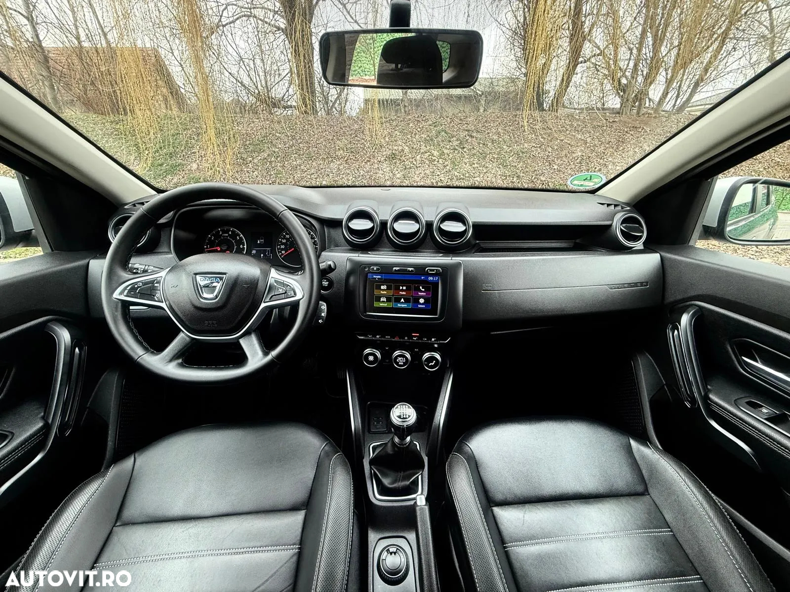 Dacia Duster 1.6 SCe 4WD Prestige jante 17" - 6