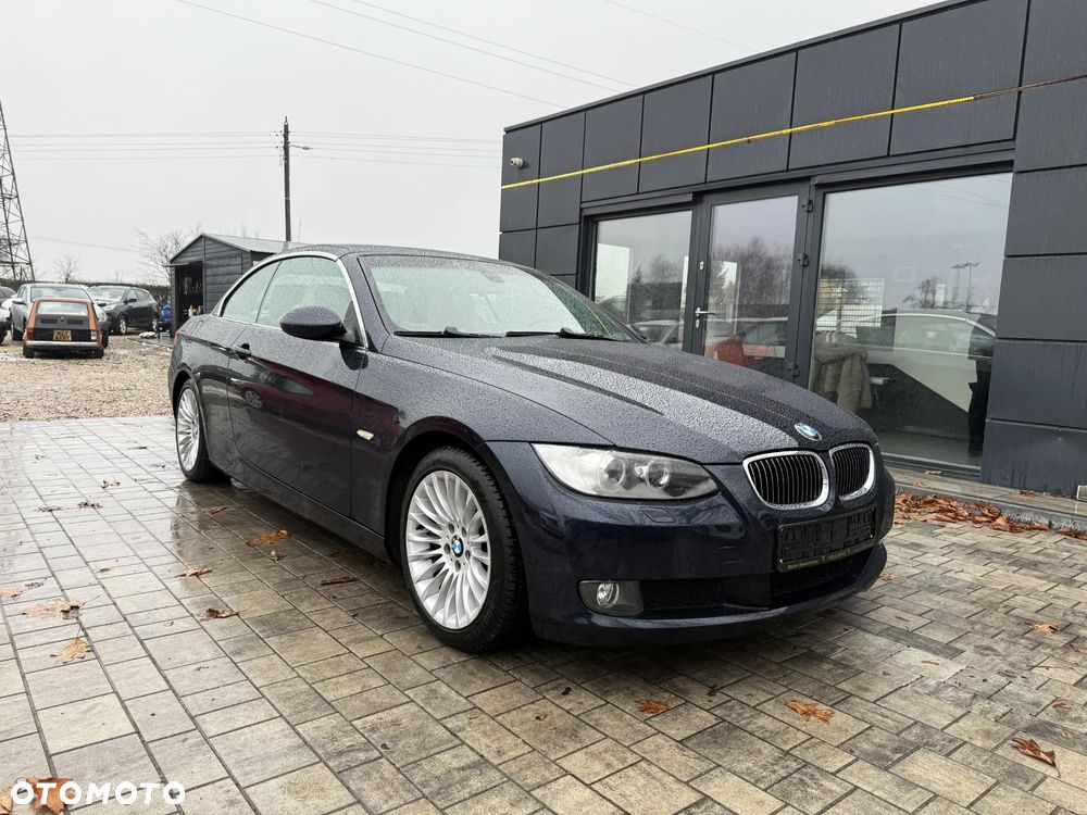 BMW Seria 3 325i Edition Exclusive - 11