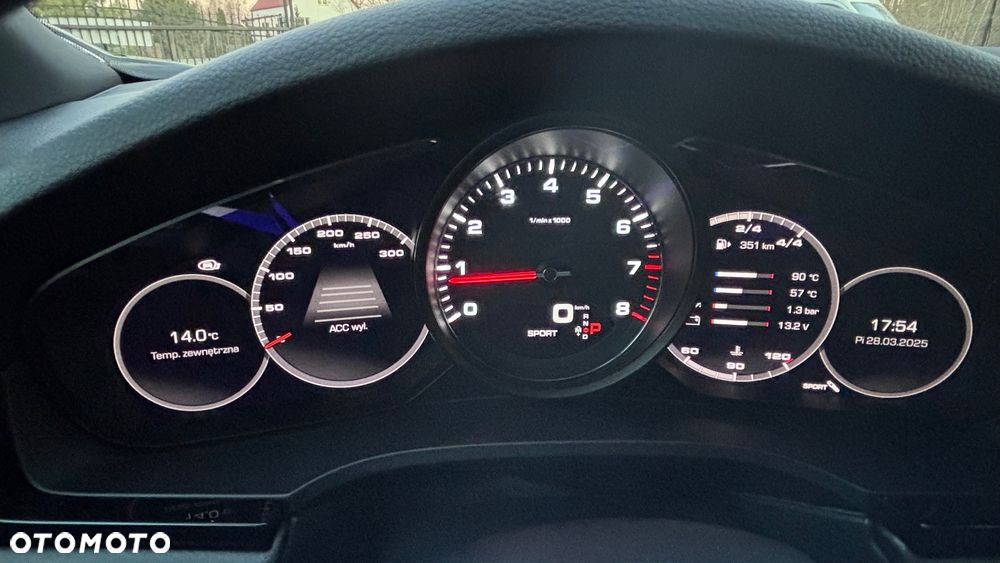 Porsche Cayenne S Platinum Edition - 34