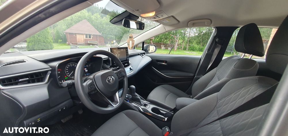Toyota Corolla - 5