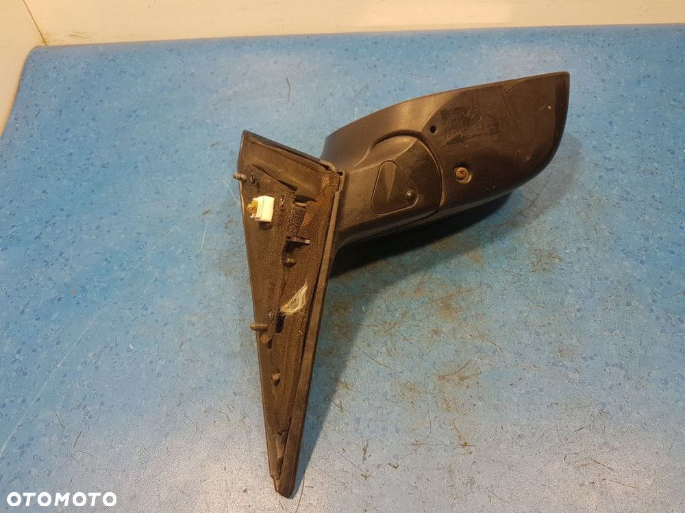 MAZDA 3 1.6D LUSTERKO PRAWE  27C - 6