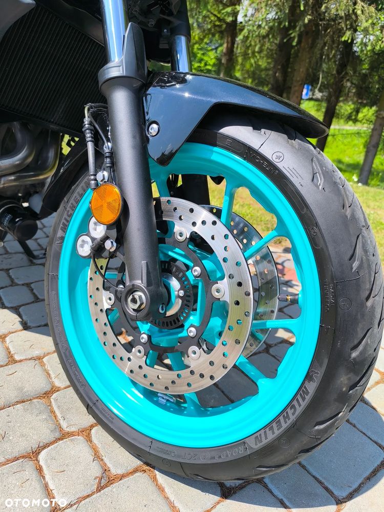 Yamaha MT - 7