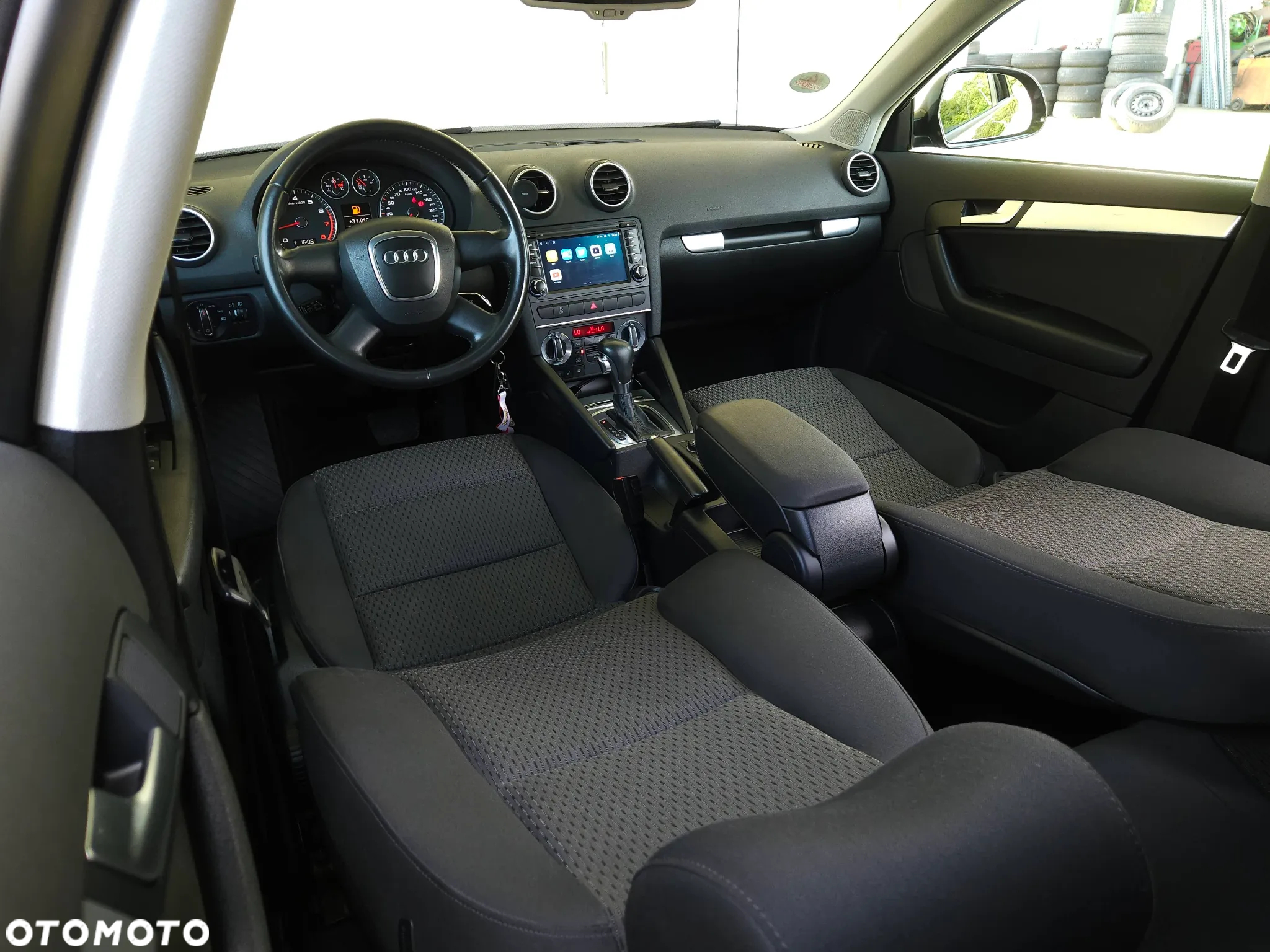 Audi A3 1.6 Sportback S tronic Ambiente - 34