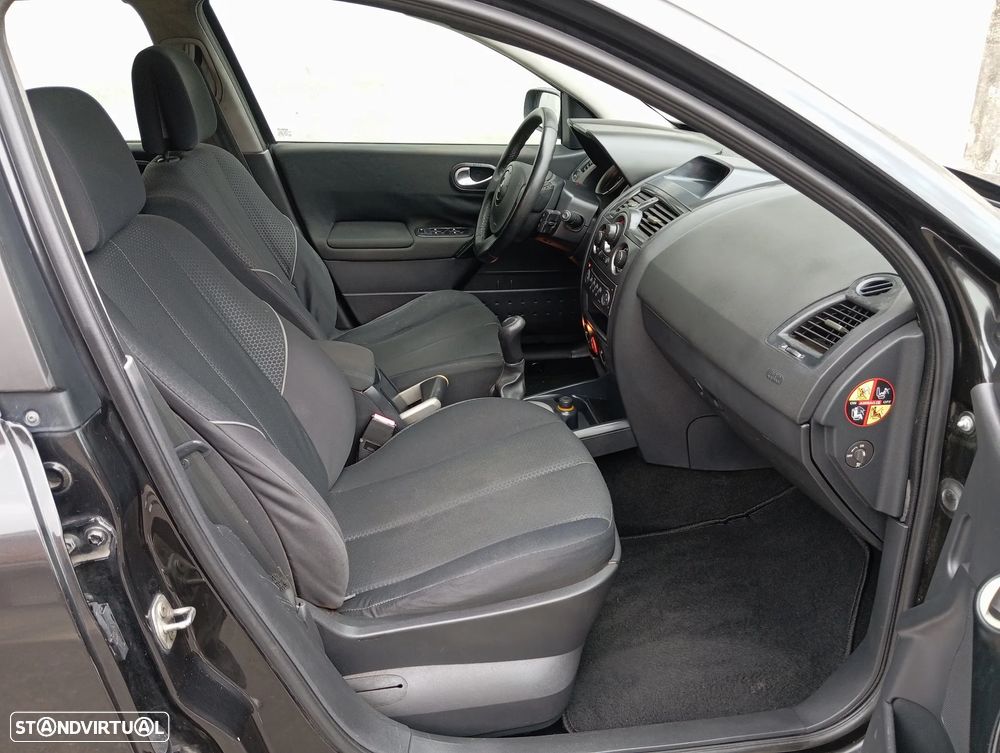 Renault Mégane Break 1.5 dCi C Dynamique - 3