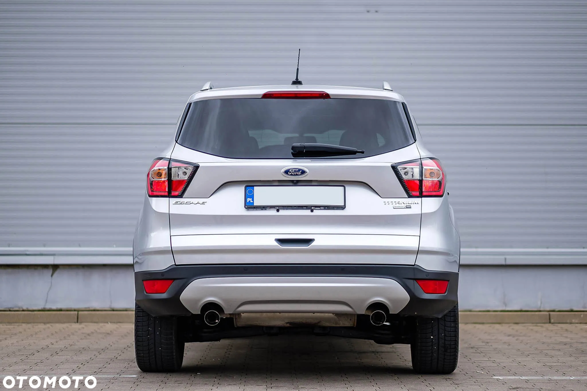 Ford Kuga - 12
