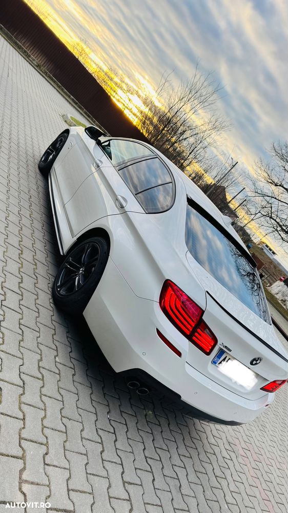 BMW Seria 5 520d xDrive Aut. - 4