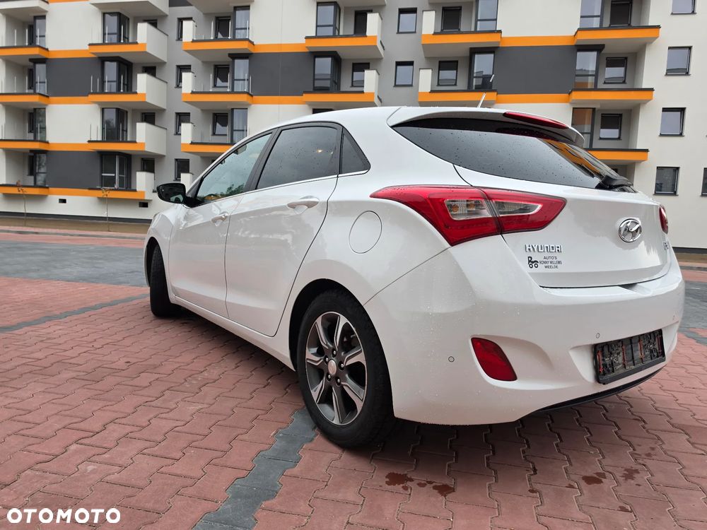 Hyundai i30 1.6 GDI BlueDrive Premium - 19