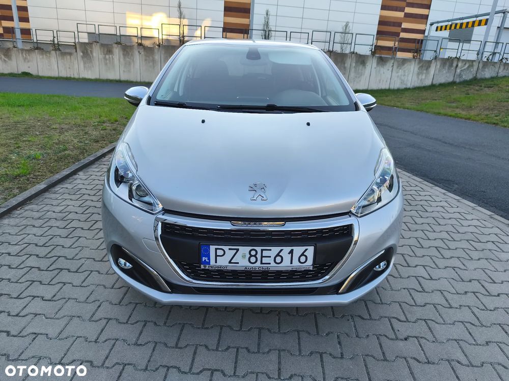 Peugeot 208 PureTech 82 Urban Move - 8