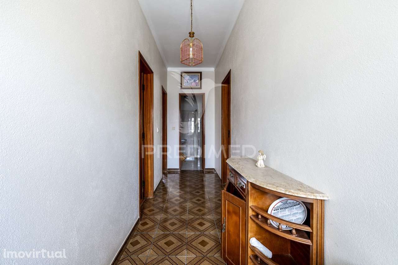 Moradia Bi-Familiar T5 à Venda | Aljubarrota – Alcobaça - Grande imagem: 3/35