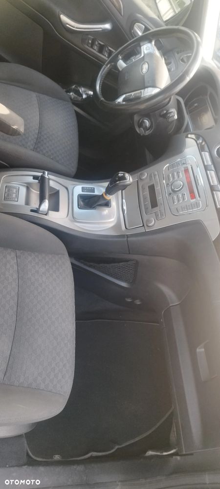 Ford Galaxy 2.0 TDCi Ghia - 10