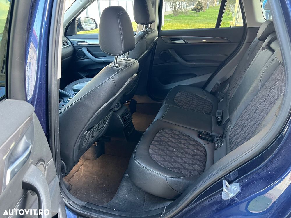 BMW X1 xDrive20d xLine - 9