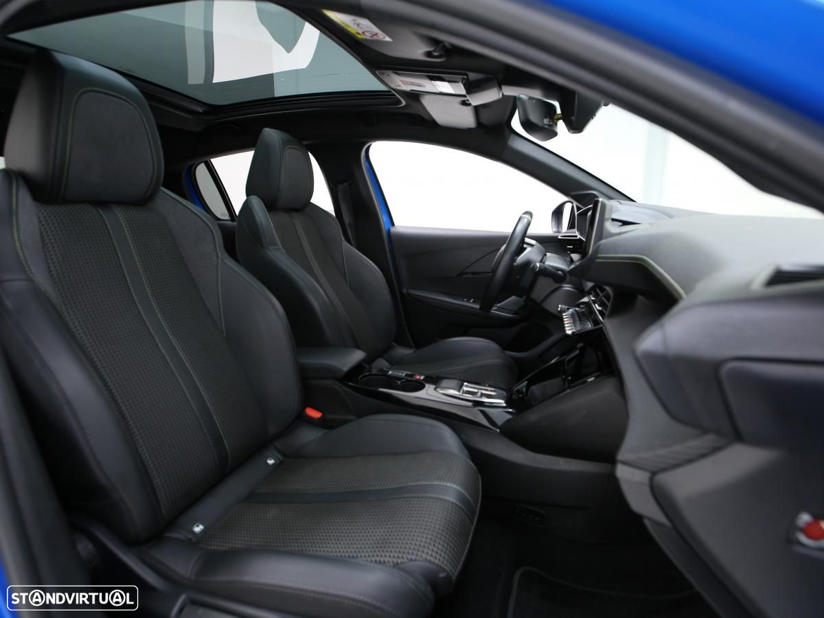 Peugeot e-208 50 kWh GT - 12