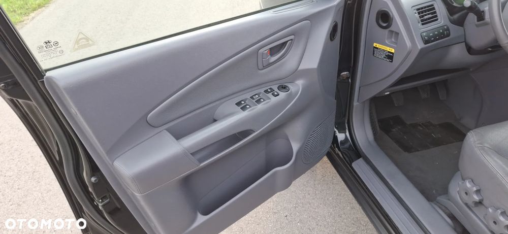 Hyundai Tucson 2.0 Active / Style - 25