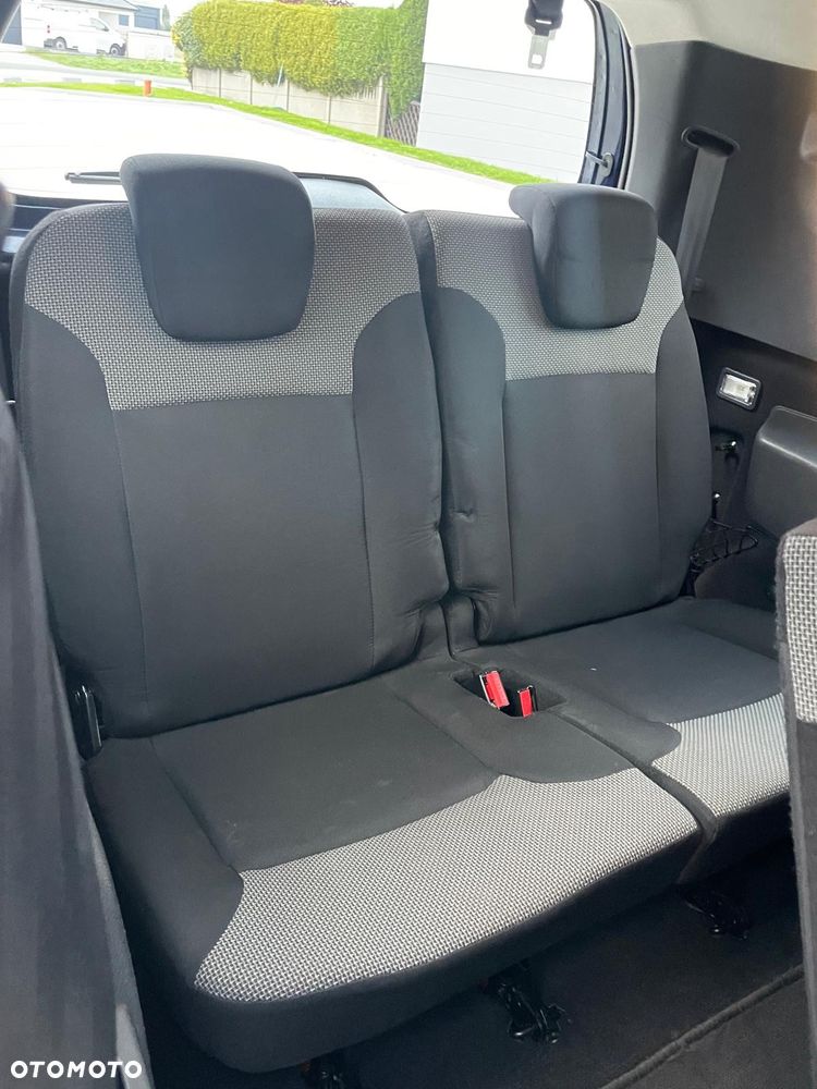 Dacia Lodgy 1.3 TCe Open S&S - 14