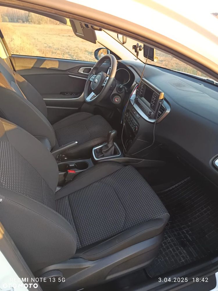 Kia Ceed - 20