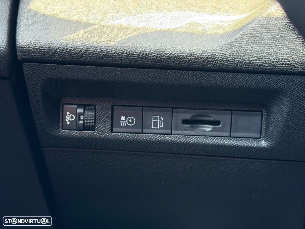 Peugeot 308 SW 1.6 Hybrid Allure Pack e-EAT8 - 25