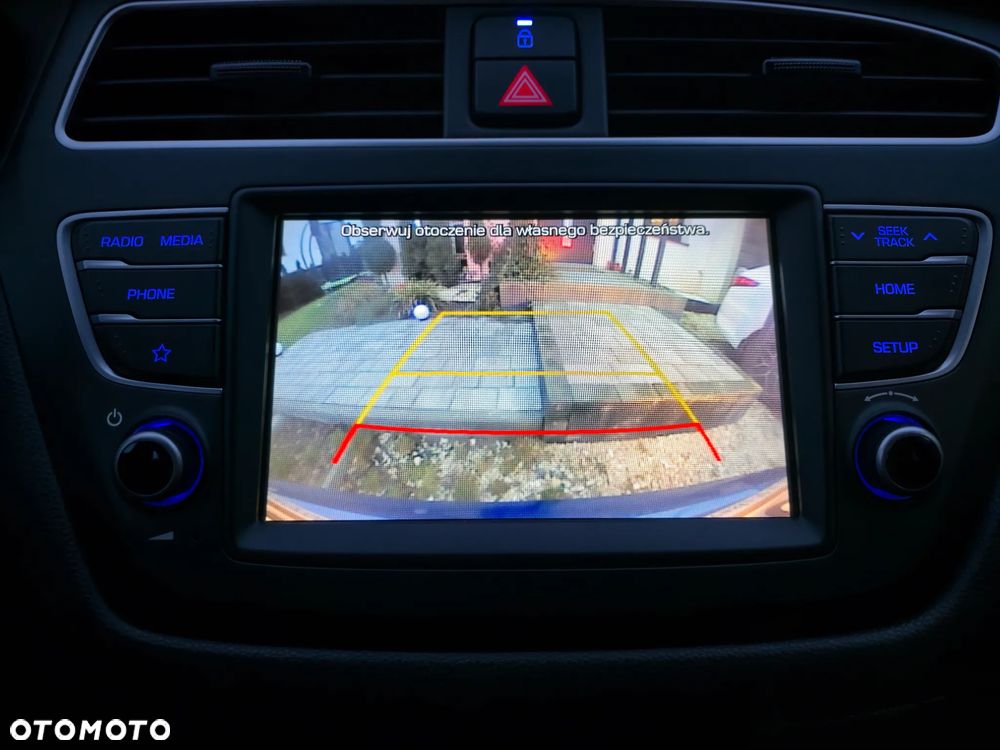 Hyundai i20 1.0 T-GDi Comfort DCT - 14