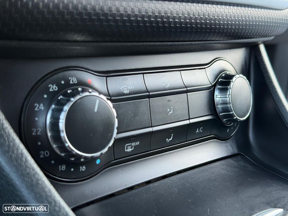 Mercedes-Benz A 180 - 11